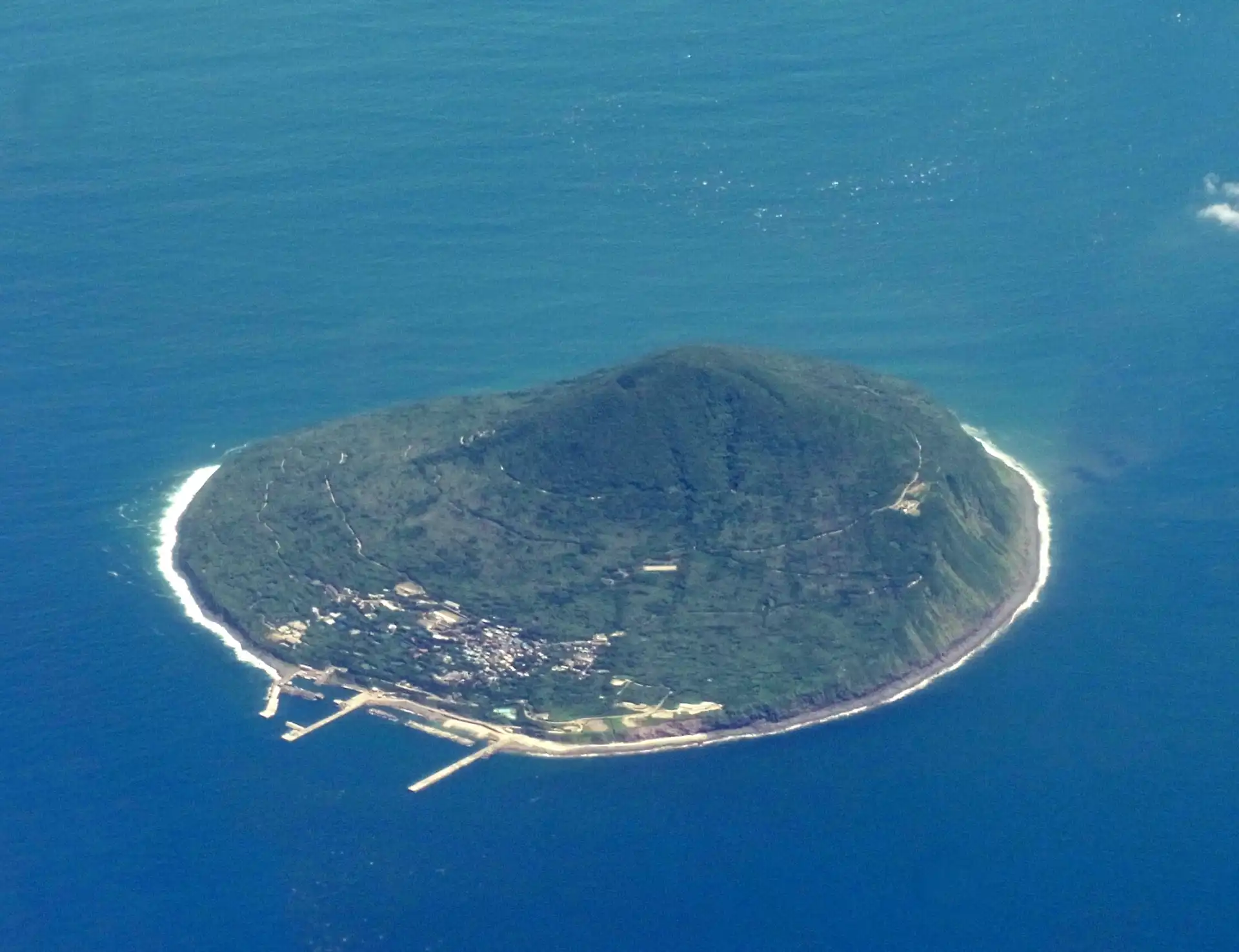 利島（としま）